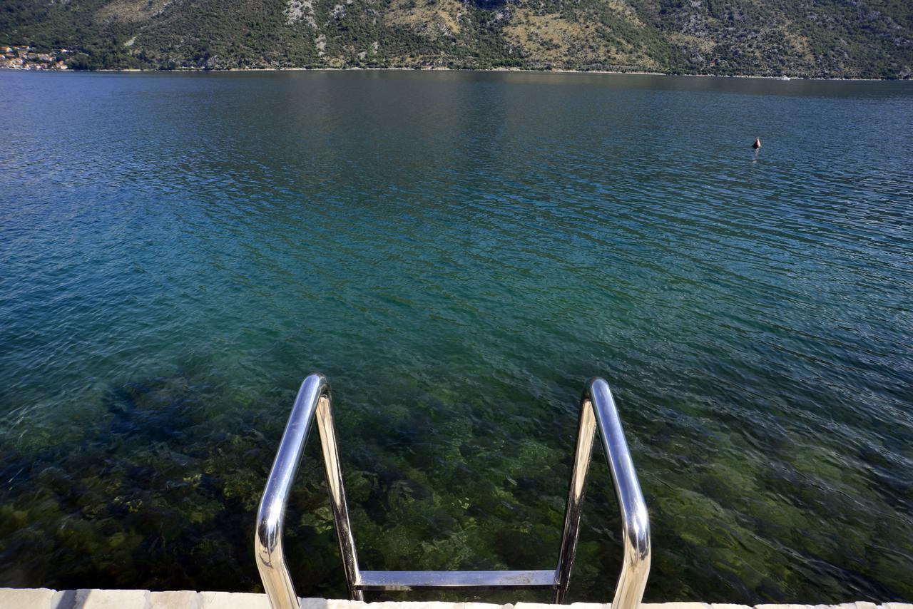 A Hundred Olive Trees Apartments Kotor Exterior photo